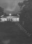 389 Kroningsfeest 31 augustus 1948 Huis vd regent te Poerwakarta badend in het licht
