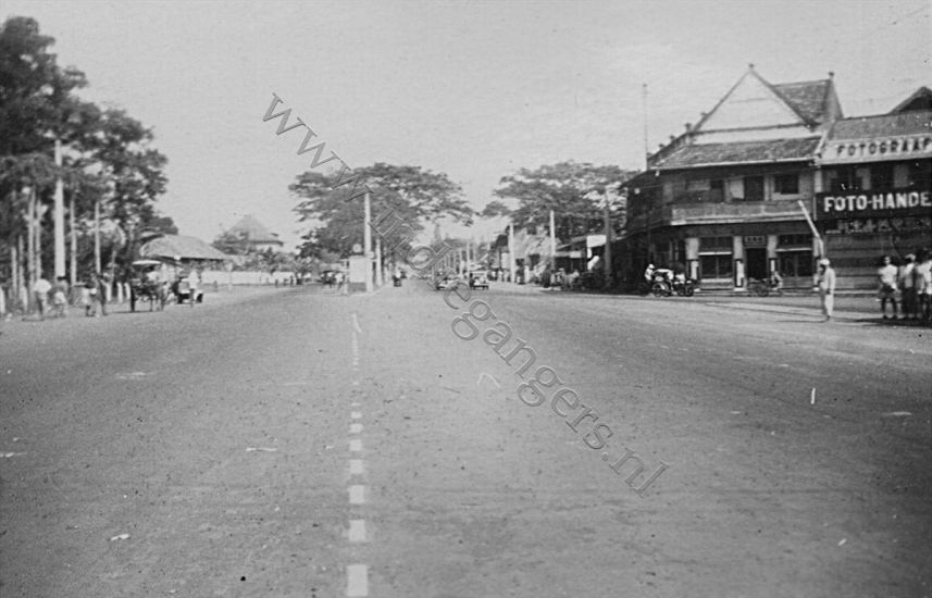 56 Batavia mei 1947 benedenstad