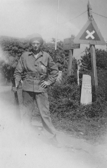 55 Een beetje mislukt maar toch een goed soldaat H Wijbenga Porring mei 1947   Bates district